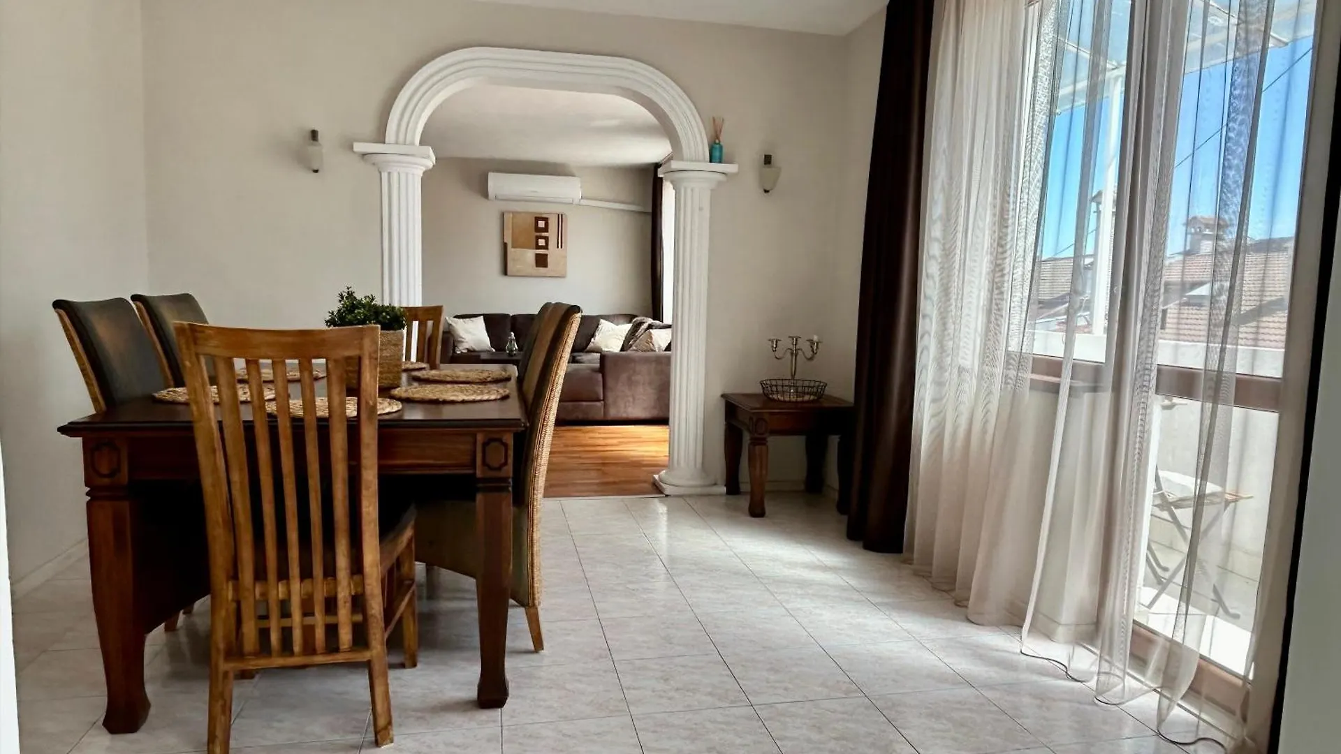 Fenix 2 Bedroom Apartment Varna Center Bulgaria